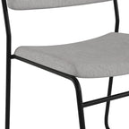 Chaise empilable haute densité d'une capacité de 227 kg avec piètement luge